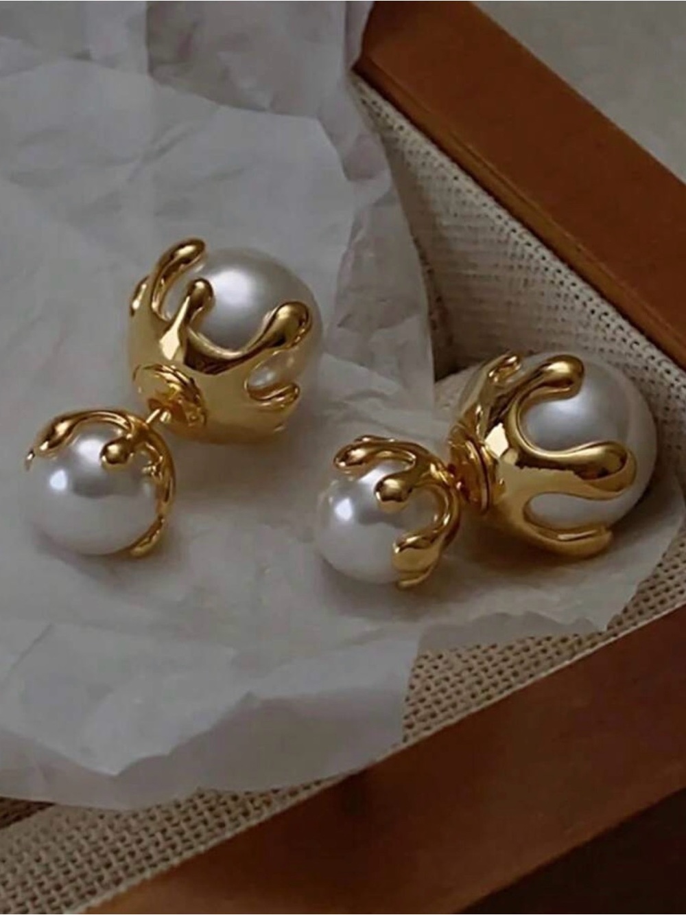 18k gold pearl stud earrings retro 🤍
